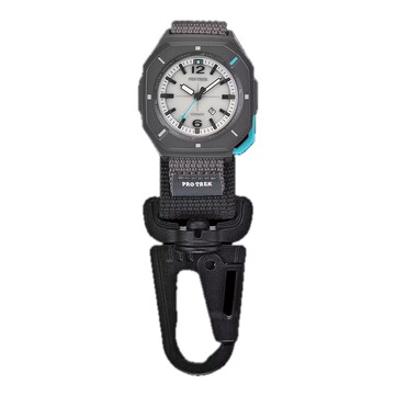 El Casio PRJ-01AE-8 sujeto a una correa con mosquetón