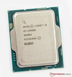 El Core i9-13900K tiene 24 núcleos y 32 hilos. (Fuente: Notebookcheck)