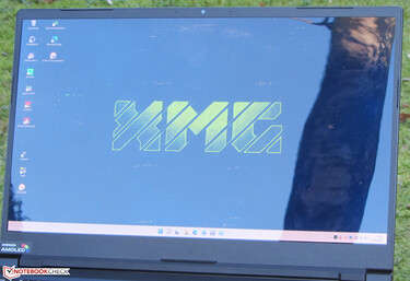 XMG Pro 15 al aire libre