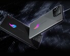 El ROG Phone 8 tiene un diseño más sencillo que sus predecesores. (Fuente de la imagen: ASUS)