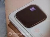 El V30 Pro aparece en la naturaleza... más o menos. (Fuente: MySmartPrice)