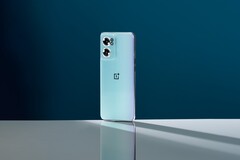 El OnePlus Nord CE 2 con un SoC MediaTek Dimensity 900 ya es oficial. (Fuente de la imagen: OnePlus)