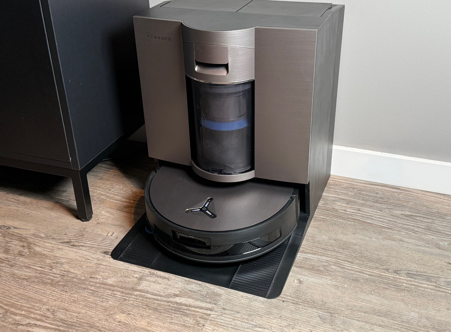 Ecovacs Deebot X11 OmniCyclone revisión