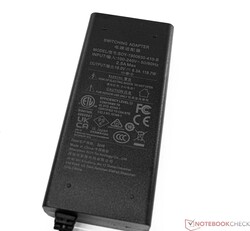 adaptador de corriente de 120 vatios