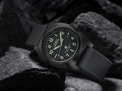 El Timex Expedition Capstone con correa de silicona negra, en la imagen. (Fuente de la imagen: Timex)