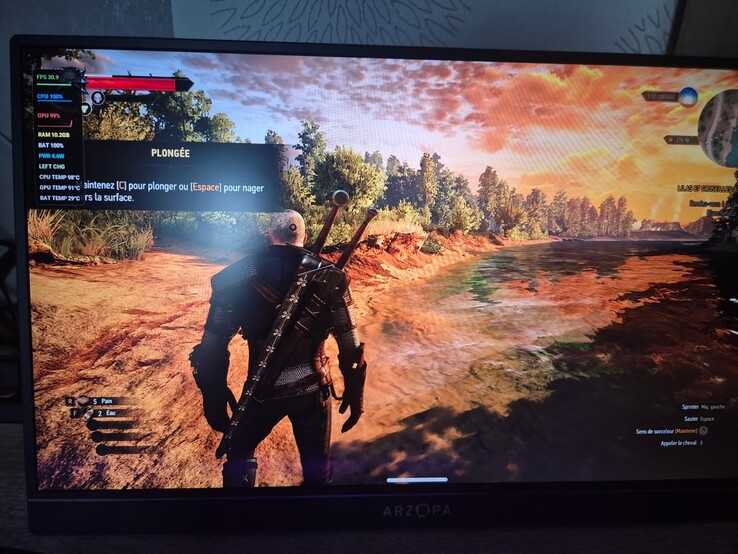 The Witcher 3 ejecutándose en la Z70 Ultra modificada