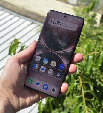 Brillo de la pantalla del smartphone Vivo X200 Ultra en nuestro interior