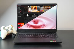 The Omen 16 - Buen portátil económico para juegos con demasiados anuncios