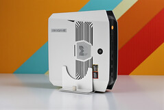 Bosgame M5 con AMD Ryzen AI Max+ 395 y 128 GB de RAM DDR5