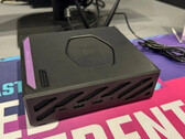 El Cooler Master Mini-X es un mini PC de gama media con hasta 64 GB de memoria y procesadores Intel Core Ultra. (Fuente: Cowcotland)