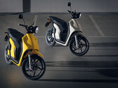 El scooter eléctrico Govecs Roller Flex tiene una velocidad máxima de 45 km/h. (Fuente de la imagen: Govecs)