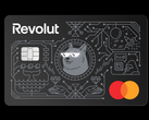 La tarjeta Mastercard de Revolut con LED. Los ojos se iluminan durante el pago.