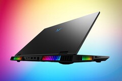 Medion ha equipado la Erazer Beast 18 X1 con una llamativa iluminación RGB (Fuente de la imagen: Medion, editado)