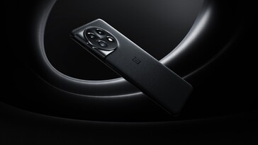 OnePlus 11 5G - Negro volcánico. (Fuente de la imagen: OnePlus)
