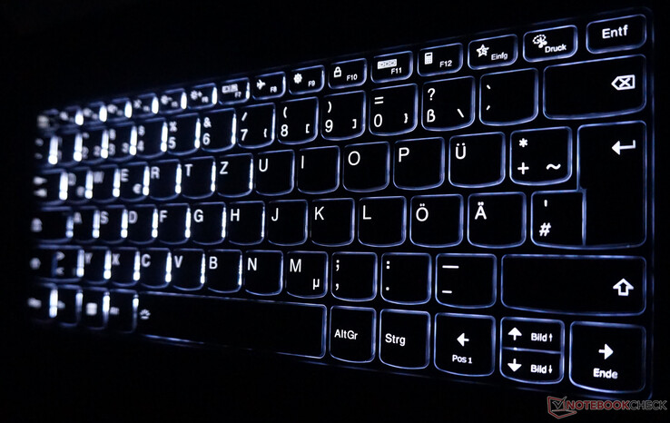 La retroiluminación de dos niveles del teclado es muy uniforme.
