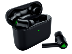 Razer lanza los auriculares Hammerhead True Wireless V2 con iluminación RGB porque, por supuesto, lo harían (Fuente: Razer)