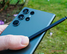 El Galaxy S24 Ultra debería ser más robusto que su predecesor gracias a un nuevo material para el chasis central. (Fuente de la imagen: NotebookCheck)