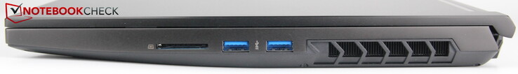 Derecho: Lector SD, 2x USB-A 3.2 Gen1 (USB 3.0)