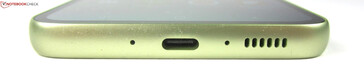 Parte inferior: micrófono, USB-C 2.0, altavoz