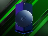 Disco físico del juego mostrado junto a una maqueta de la consola Project Helix