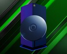 Disco físico del juego mostrado junto a una maqueta de la consola Project Helix