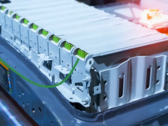 Las baterías de estado sólido mejoran la seguridad, la densidad energética y la eficiencia operativa de los vehículos eléctricos. (Fuente de la imagen: GreenCars)