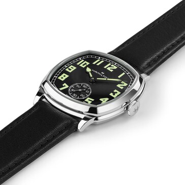 El reloj Hamilton H36129730 viene con una esfera negra