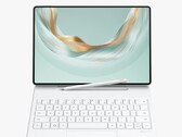 El Huawei MatePad Pro 12,2'' (2025) viene con una funda con teclado, pero el lápiz óptico debe adquirirse por separado. (Fuente de la imagen: Huawei)