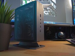 Reseña del Minisforum Neptune Series NAD9: Minisforum ha cedido amablemente el producto