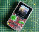 Un kit ReBoy completamente montado con una Raspberry Pi Zero y una carcasa GameBoy Color disponibles por separado (imagen: Kickstarter).
