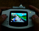 No es necesario modificar una Game Boy Advance para ejecutar juegos de PlayStation. (Fuente de la imagen: Rodrigo Alfonso)