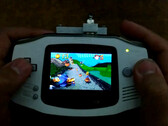 No es necesario modificar una Game Boy Advance para ejecutar juegos de PlayStation. (Fuente de la imagen: Rodrigo Alfonso)