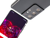El Galaxy S21 Ultra con un SoC Exynos también tuvo problemas en nuestras pruebas de duración de la batería. (Fuente de la imagen: NotebookCheck)