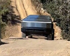 Pruebas todoterreno de Cybertruck en los "pasos" de Hollister Hills SVRA (imagen: Dima Zeniuk/X)