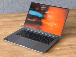 El Xiaomi RedmiBook Pro 16 (2024) es un portátil muy bueno para el consumo multimedia