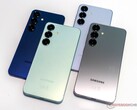 Se dice que el sucesor del Galaxy S25 (en la imagen) ofrece una batería más grande de 4.300 mAh, pero es modesta comparada con la del Xiaomi 16 y otros. (Fuente de la imagen: Notebookcheck)