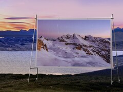 Ya está disponible la pantalla portátil para exteriores 2025 de Xgimi. (Fuente de la imagen: Xgimi)