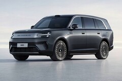 El fundador de Xiaomi, Lei Jun, presentó los nuevos SUV SkyNomad EREV en el evento de lanzamiento tecnológico, con una autonomía de hasta 1.060 millas.