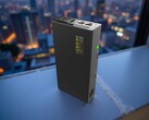 El Photonicat 2 es un mini PC basado en Linux que puede funcionar como router móvil. (Fuente de la imagen: Photonicat, editado)