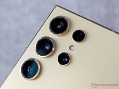 Samsung ha introducido pequeños cambios en el hardware de la cámara del Galaxy S24 Ultra.