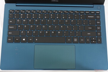 Teclas idénticas a las del InBook X1 Pro, aunque con algunas funciones secundarias y el LED de bloqueo de mayúsculas intercambiado
