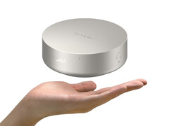La versión de 64 GB cuesta unos 2.651 dólares en China. En la imagen: una fotografía promocional que muestra el tamaño compacto de este mini PC.