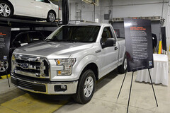 Ford F-150 expuesto en el laboratorio NVFEL (imagen: EPA)