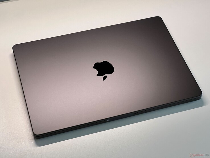 En sus 42 años de historia, Apple nunca ha fabricado un Mac con pantalla táctil... todavía.