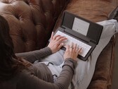La Zerowriter Fold es una máquina de escribir digital con pantalla de tinta electrónica