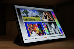 El Apple Análisis de la tableta iPad Pro 12.9 (2021) con una pantalla Mini LED y un SoC M1