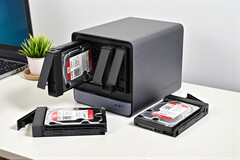 Minisforum N5 Pro con AMD Ryzen AI 9 HX PRO 370 (Fuente de la imagen: Notebookcheck)