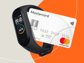 La Mi Band 6 NFC está a punto de salir al mercado, la Mi Band 4 en la foto. (Fuente de la imagen: Xiaomi)