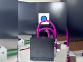 Steam Machine modificada con componentes de refrigeración por agua.
