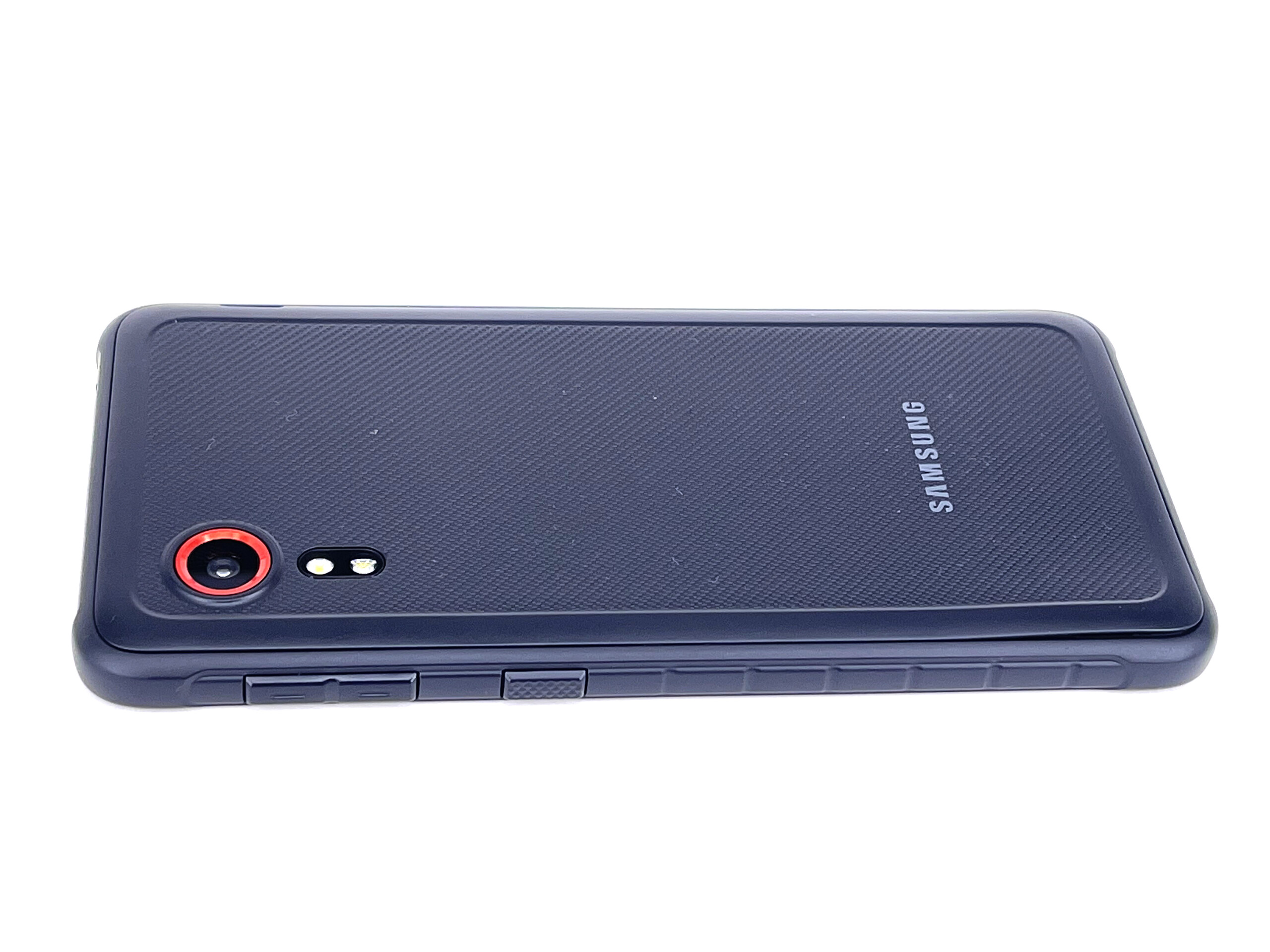 Samsung Galaxy XCover 5 Smartphone Review - Pequeñas mejoras para el  smartphone robusto -  Analisis